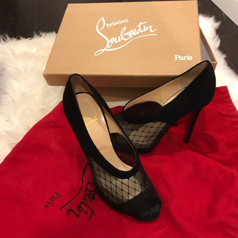 Authentic Christian Louboutin Resillana Bootie